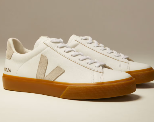Nachhaltigkeit trifft Style – warum Veja damen Sneaker-Markt in Deutschland neu definiert
